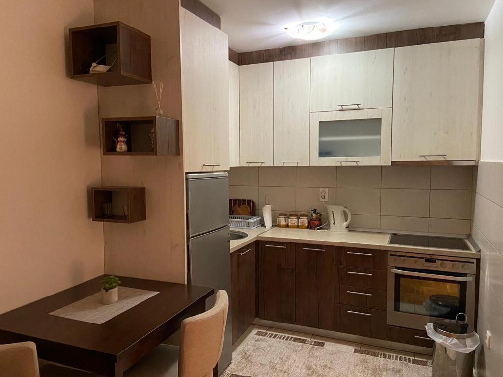 Apartman Manja Lukavica Exteriér fotografie