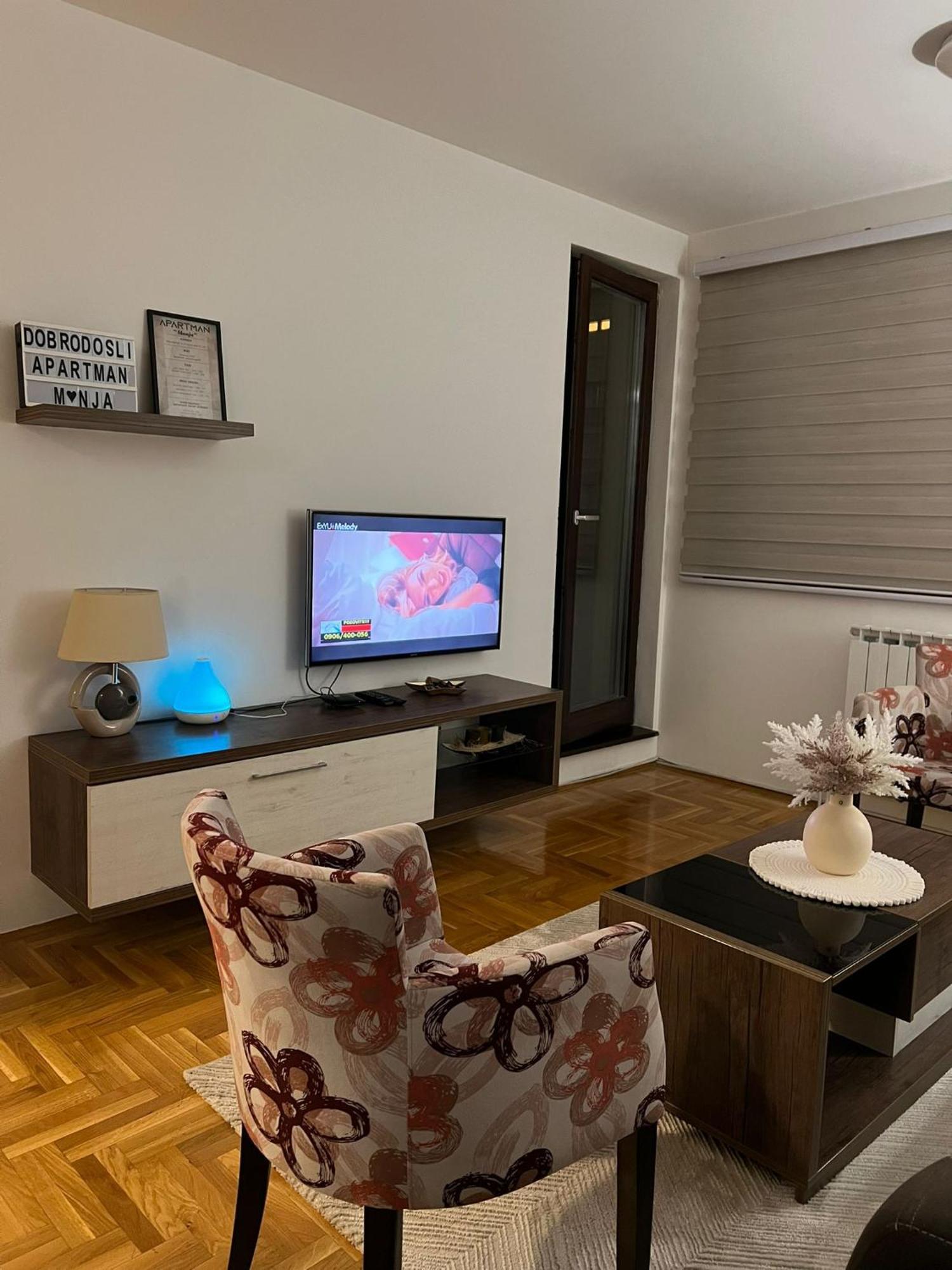 Apartman Manja Lukavica Exteriér fotografie